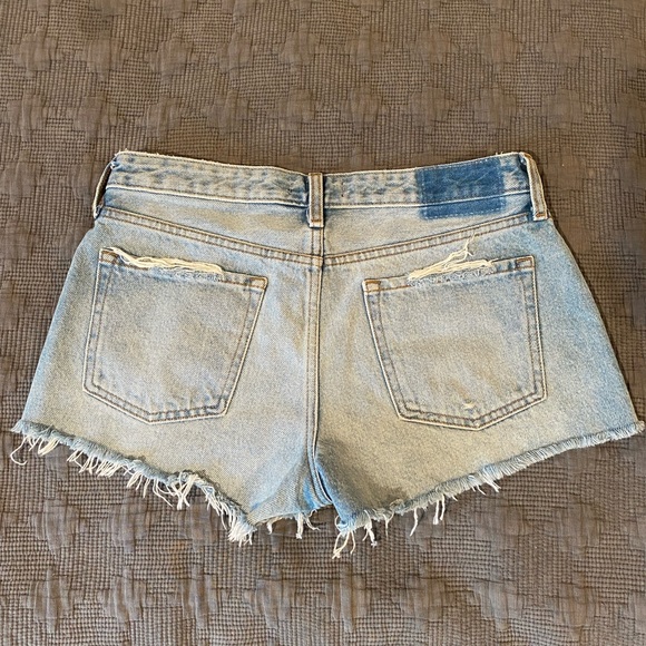 Like new- Abercrombie & Fitch jean shorts - Picture 2 of 3